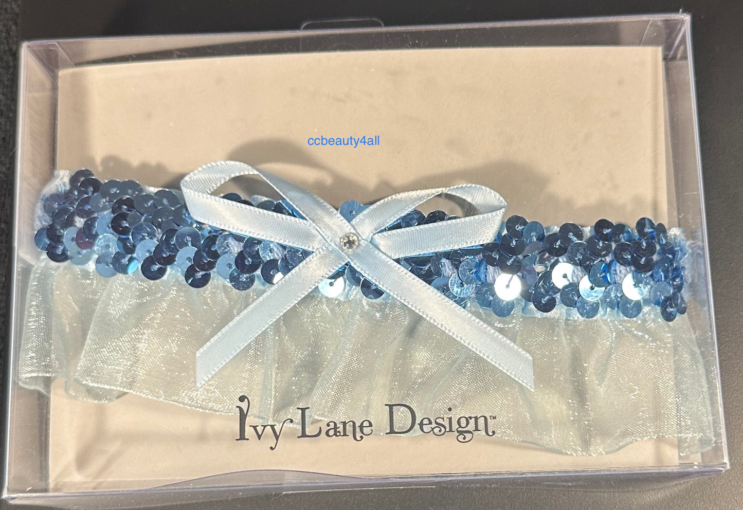 Evelyn Garter, blue