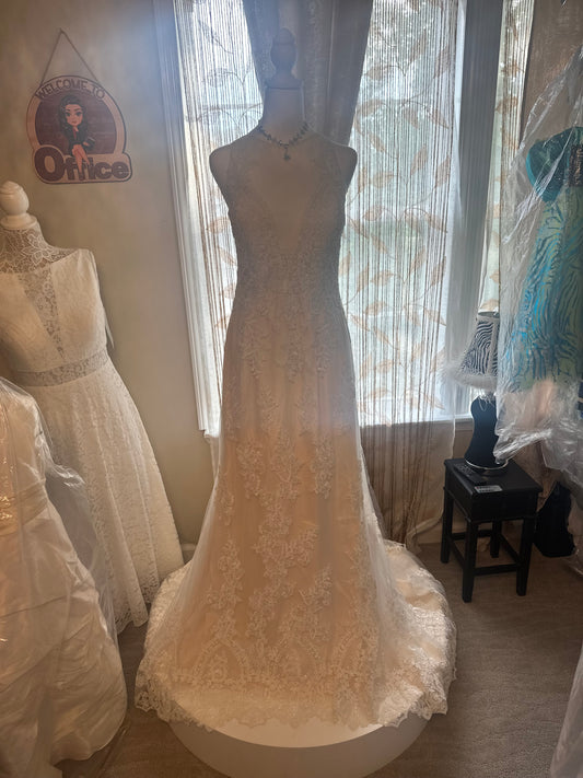 CC3714 Wedding Dress