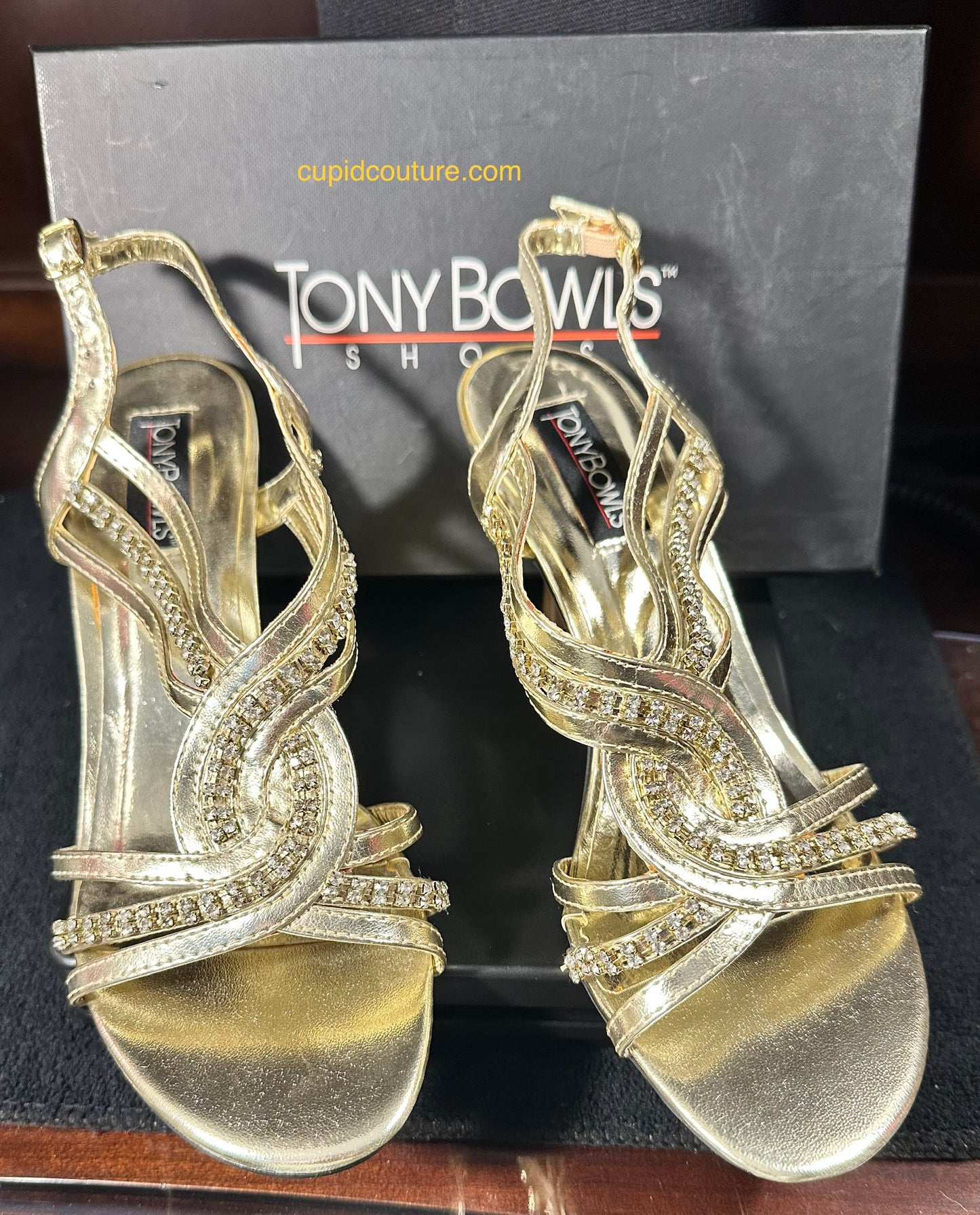 TB30006 Tony Bowls Gold Grace