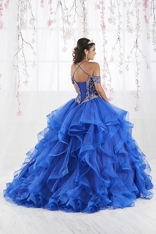 HWQ56369 Royal